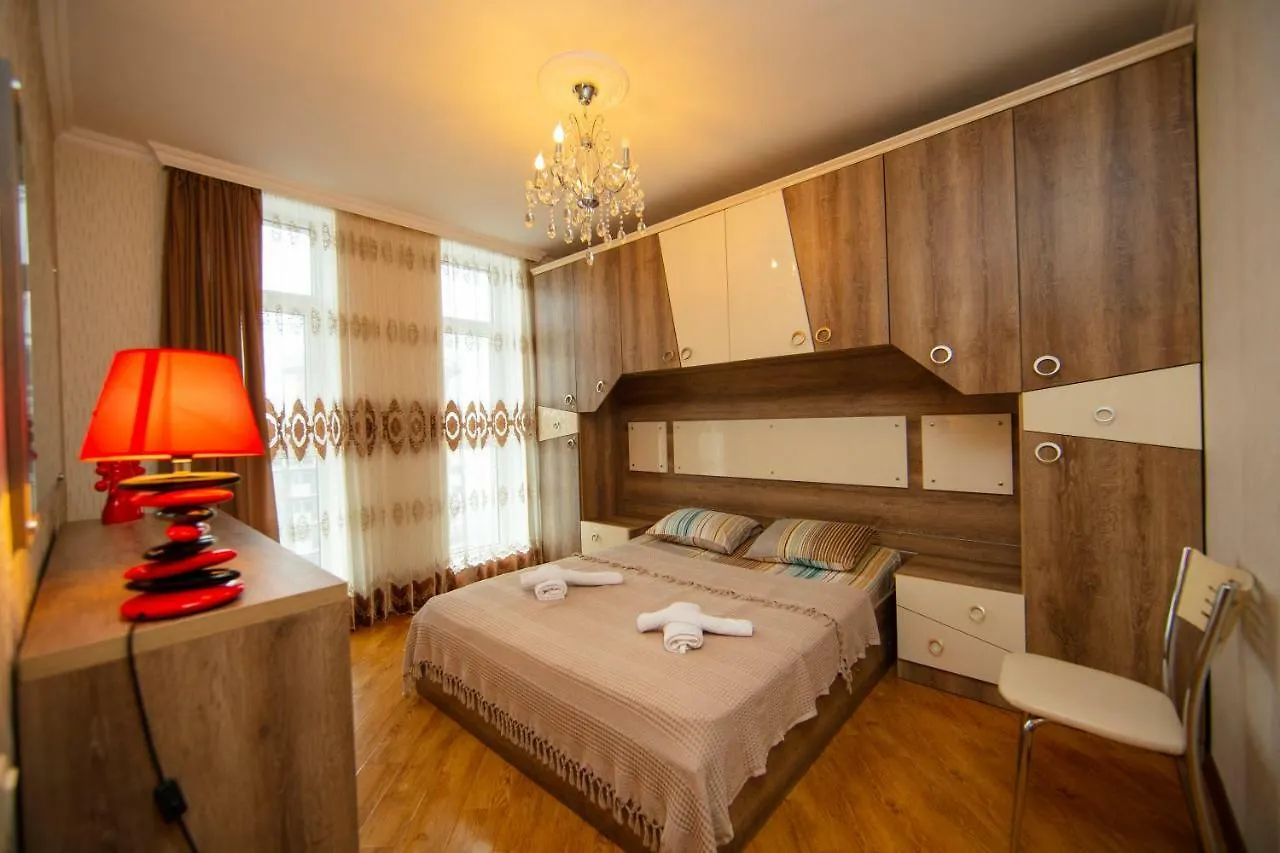 Sea Towers Suite Batumi Apartment